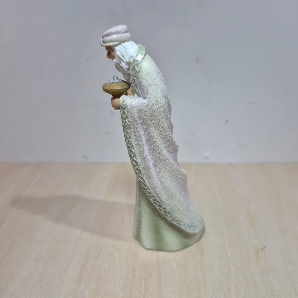 Hawthorne Village‎ King Gaspar Heavenly Blessings Nativity Figurine A6231 5.5